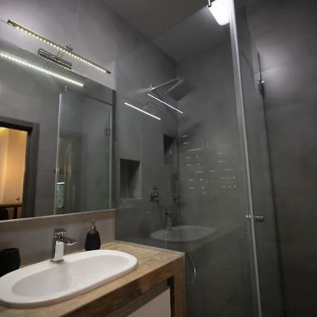 On Krakivska 34 Daire Lviv