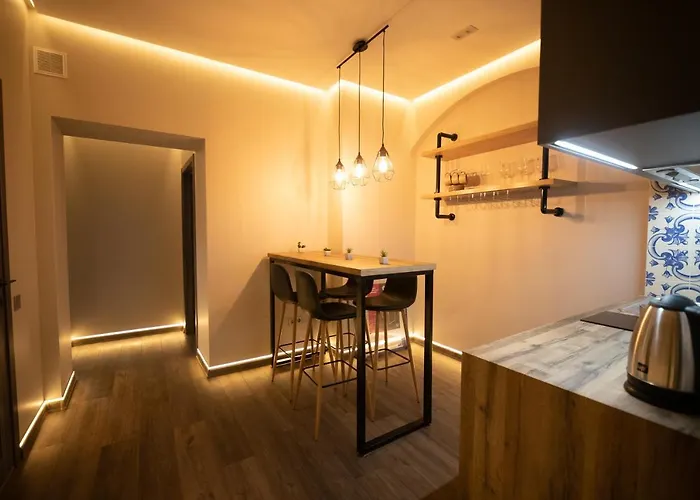 On Krakivska 34 * Львов