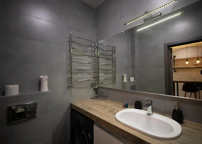 On Krakivska 34 Львов